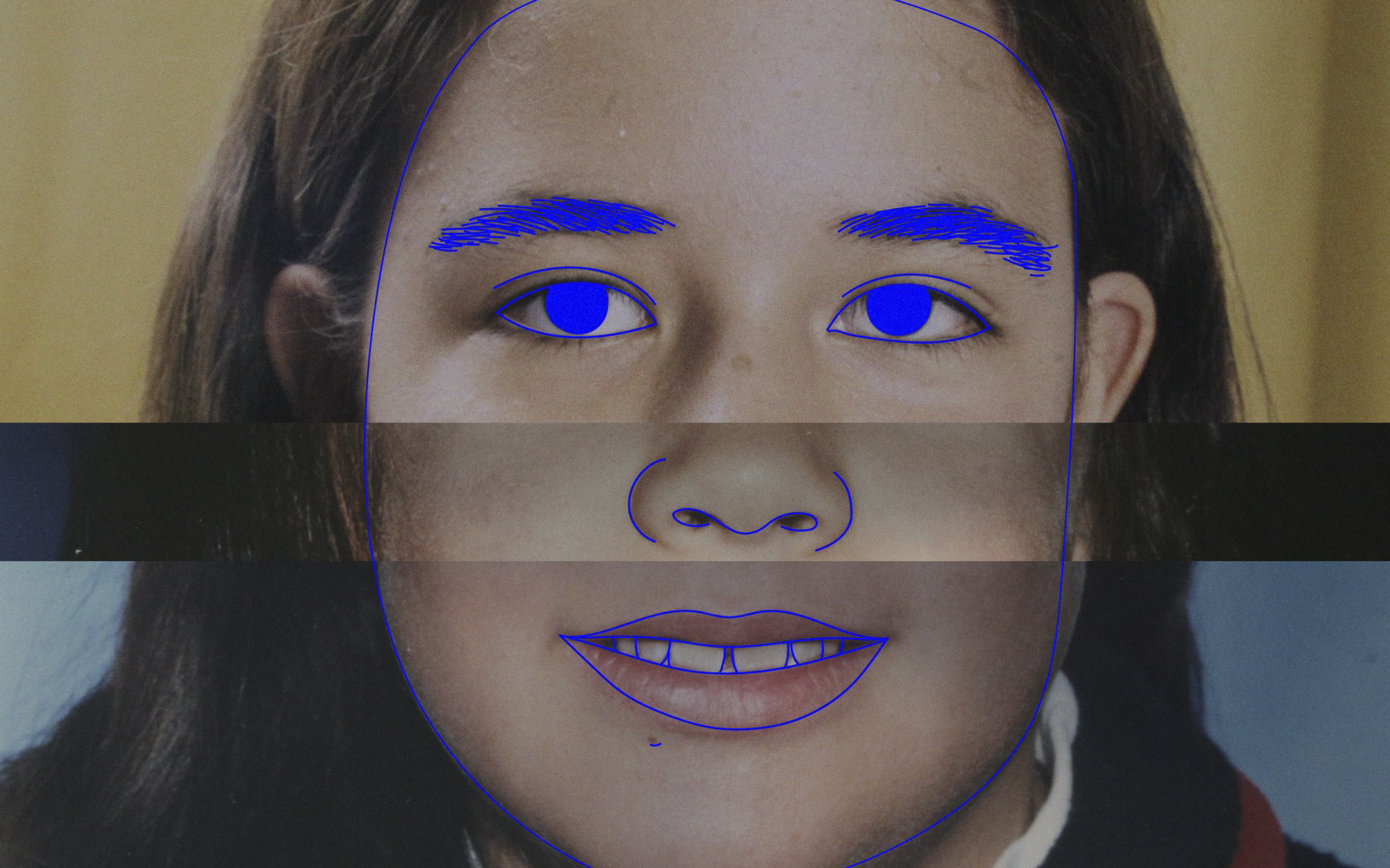 Лицо девочки крупным планом, поверх изображения обведены контуры синим цветом